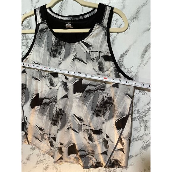 Tek Gear Women's Workout Tank Top Abstract Black & White Print XL 100% Polyester - Picture 8 of 8